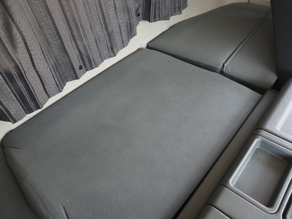 三菱ふそう スーパーグレート ウイング車 大型 QPG-FS64VZ 年式 H29[写真34]