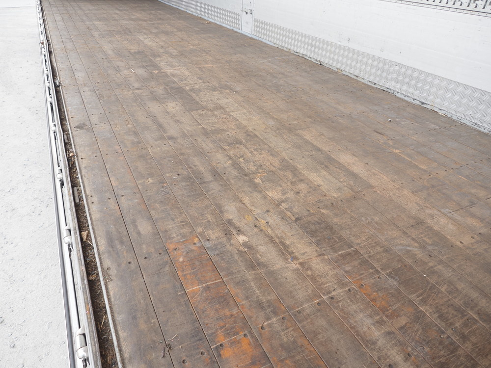 三菱ふそう スーパーグレート ウイング車 大型 QPG-FS64VZ 年式 H28[写真21]