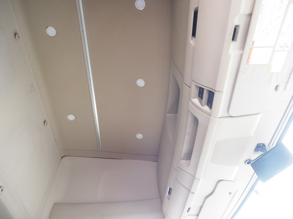 日野 レンジャー ウイング車 中型 2PG-FD2ABG 年式 H30[写真45]