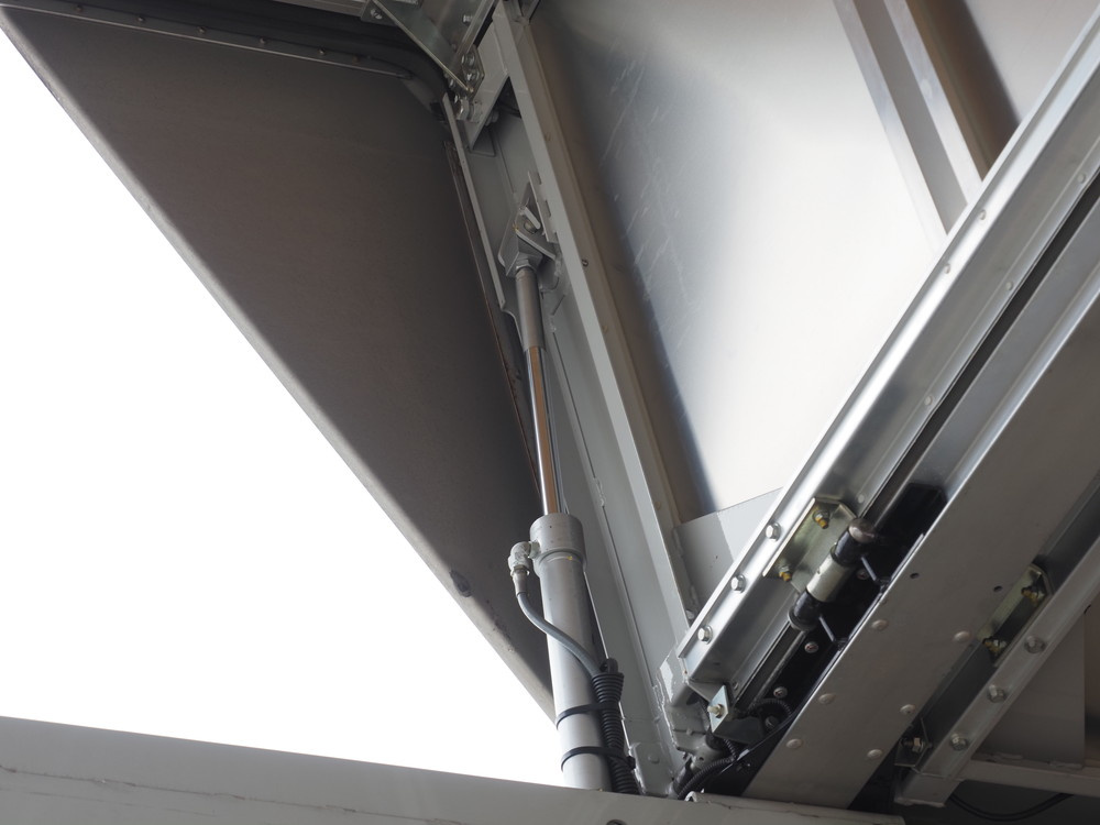 UDトラックス コンドル ウイング車 中型 TKG-MK38L 年式 H26[写真16]