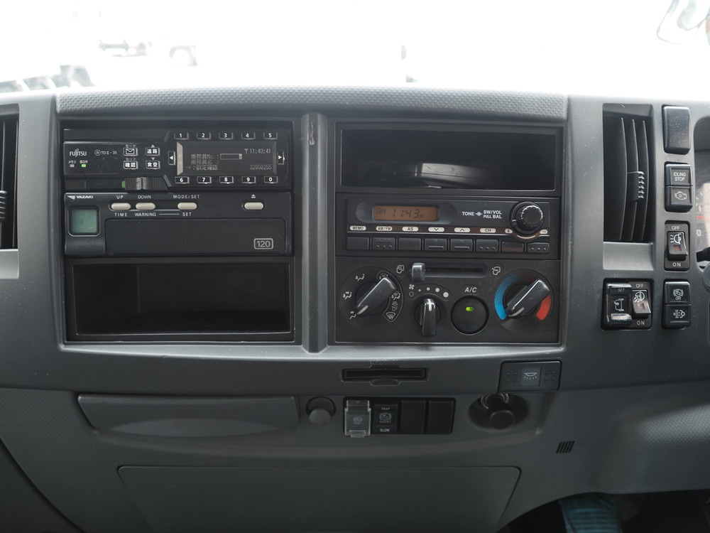 いすゞ フォワード ウイング車 中型 TKG-FRR90S2 年式 H26[写真32]