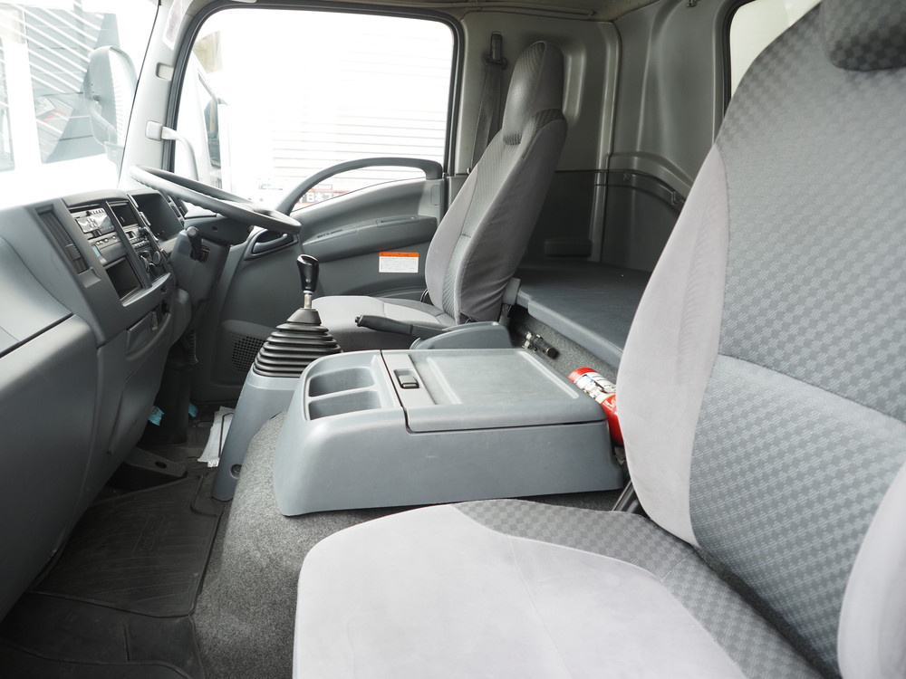 いすゞ フォワード ウイング車 中型 TKG-FRR90S2 年式 H26[写真36]