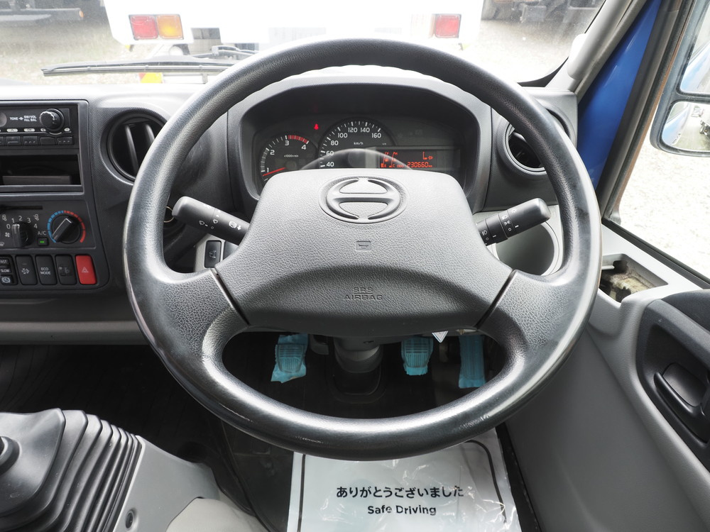 日野 デュトロ バン車 小型 TKG-XZU710M 年式 H29[写真19]