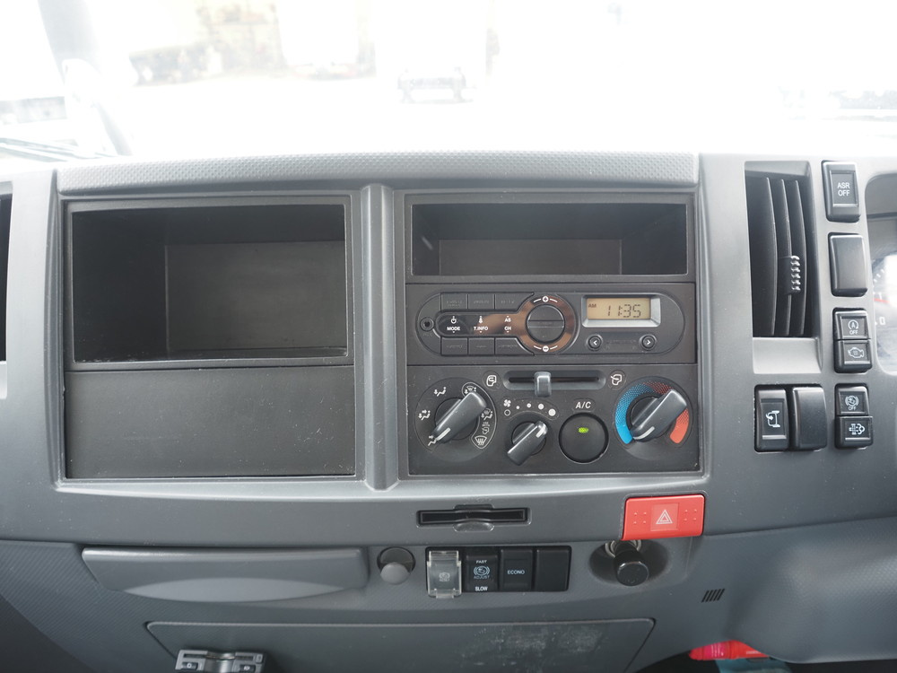 マツダ タイタン バン車 小型 TRG-LMR85AN 年式 H30[写真24]