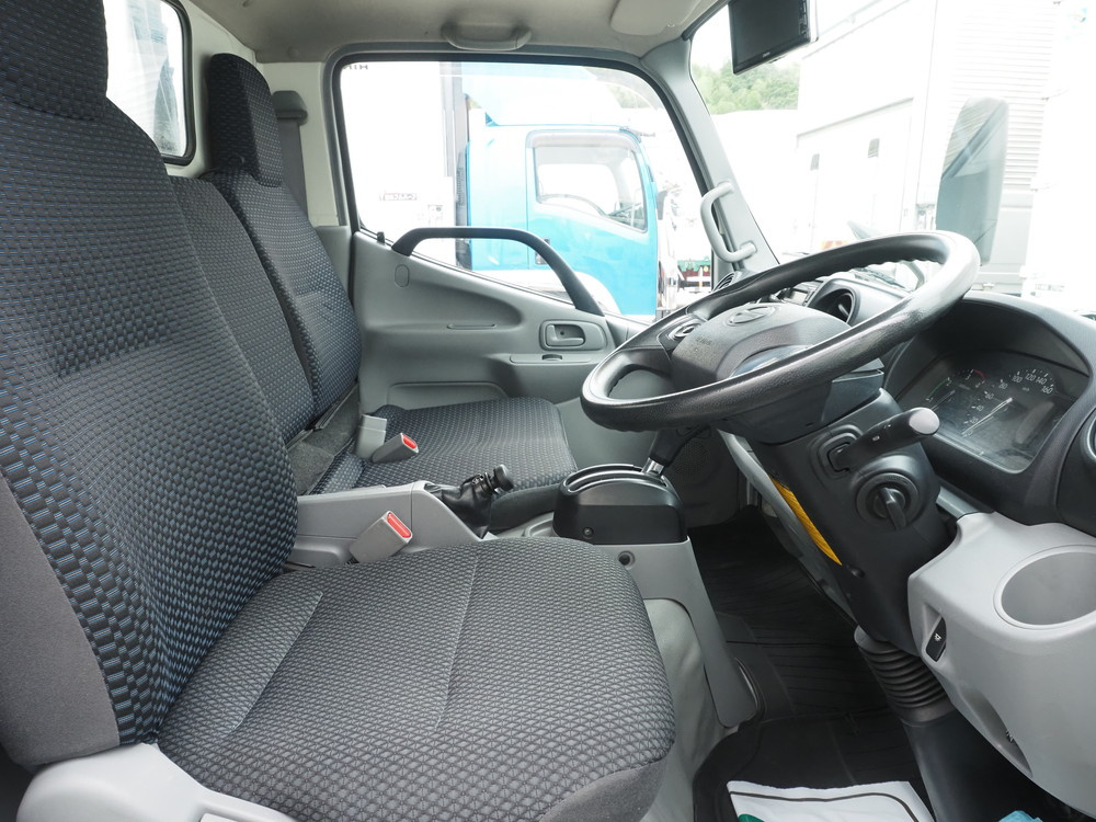 日野 デュトロ 冷凍バン 小型 2RG-XZC605M 年式 R2[写真23]