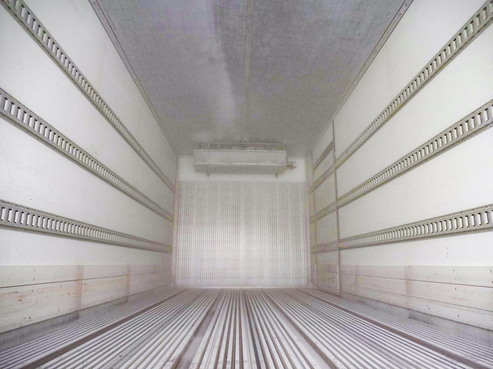 いすゞ ギガ 冷凍バン 大型 QPG-CYL77B 年式 H28[写真19]