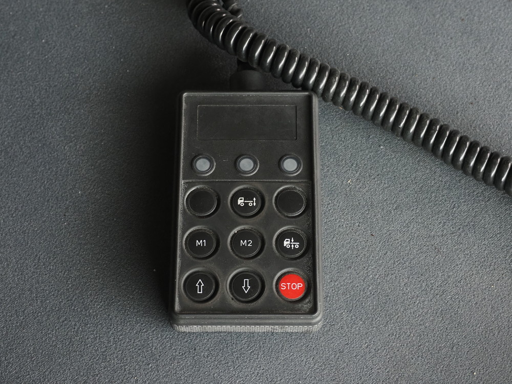 三菱ふそう スーパーグレート トラクタ 大型 QPG-FP64VDR 年式 H27[写真24]