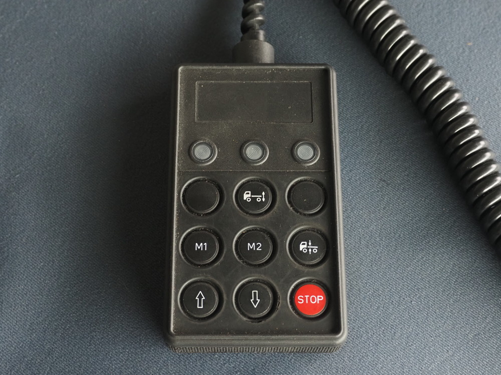 日野 プロフィア ウイング車 大型 BDG-FW1EXYG 年式 H22[写真31]