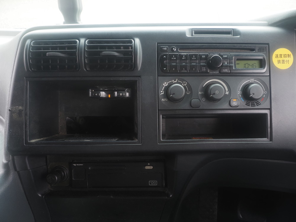 三菱ふそう スーパーグレート ウイング車 大型 QKG-FU54VZ 年式 H24[写真36]