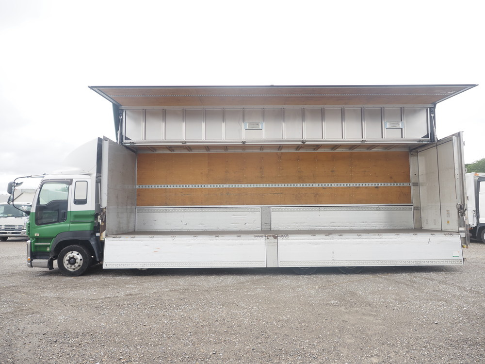 いすゞ ギガ ウイング車 大型 QKG-CYJ77A 年式 H27[写真11]