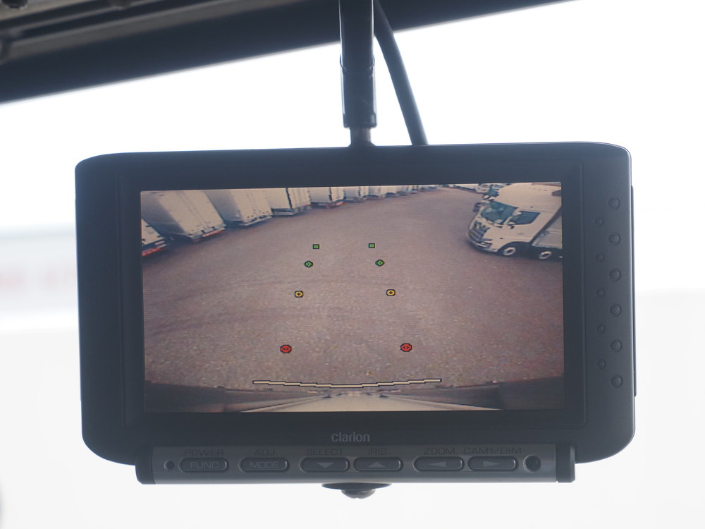 いすゞ ギガ ウイング車 大型 QKG-CYJ77A 年式 H27[写真25]