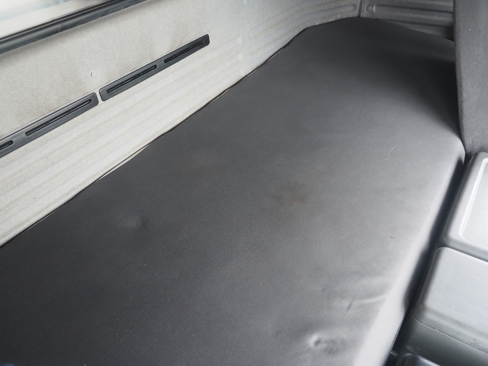 いすゞ ギガ ウイング車 大型 QKG-CYJ77A 年式 H27[写真27]