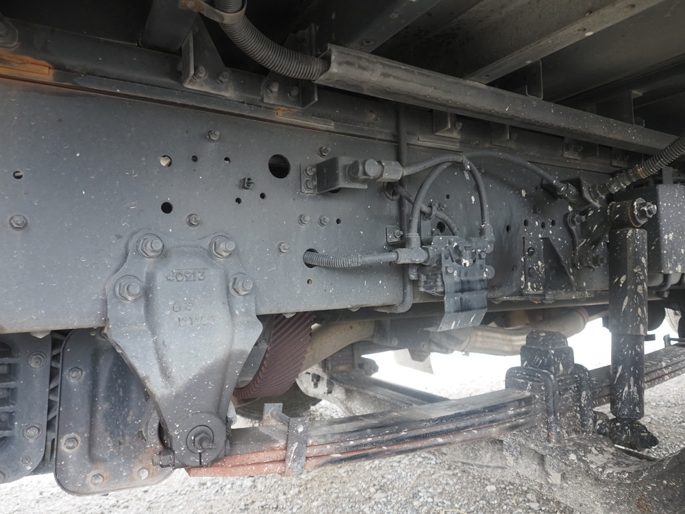 いすゞ ギガ ウイング車 大型 QKG-CYJ77A 年式 H27[写真33]