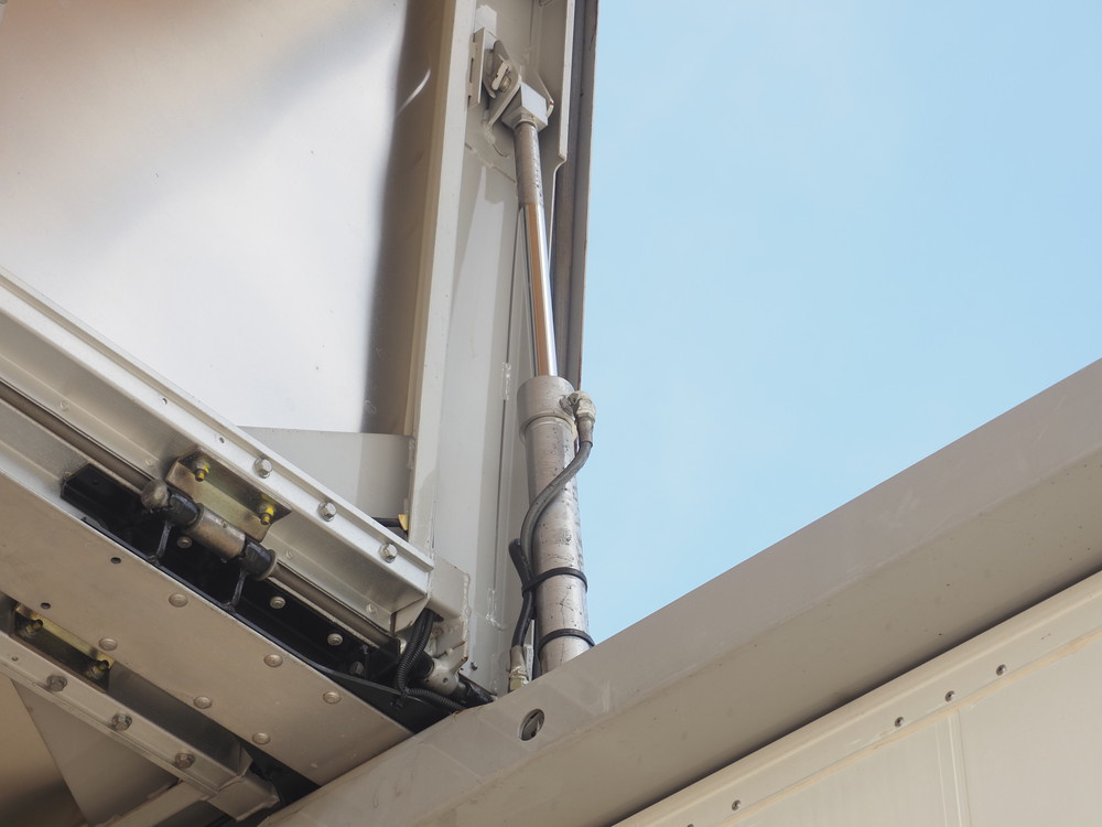 いすゞ フォワード ウイング車 中型 TKG-FRR90S2 年式 H26[写真15]