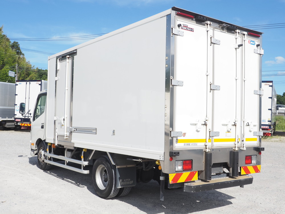 日野 デュトロ 冷凍バン 小型 TKG-XZU710M 年式 H29[写真05]