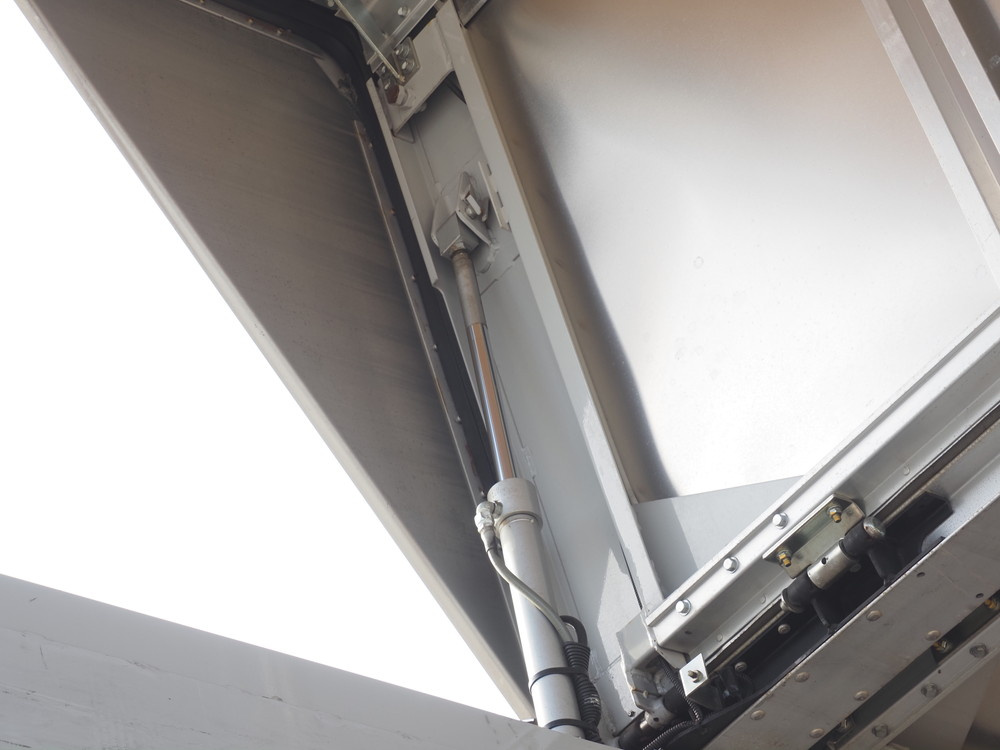 いすゞ フォワード ウイング車 中型 TKG-FRR90T2 年式 H26[写真14]