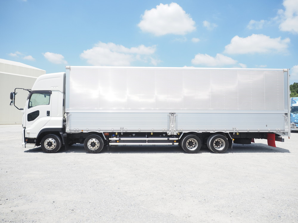 いすゞ ギガ ウイング車 大型 2PG-CYJ77C 年式 R3[写真13]