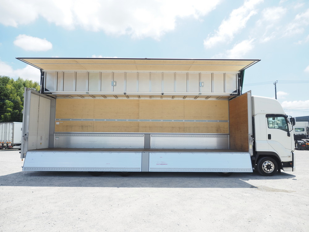 いすゞ ギガ ウイング車 大型 2PG-CYJ77C 年式 R3[写真10]