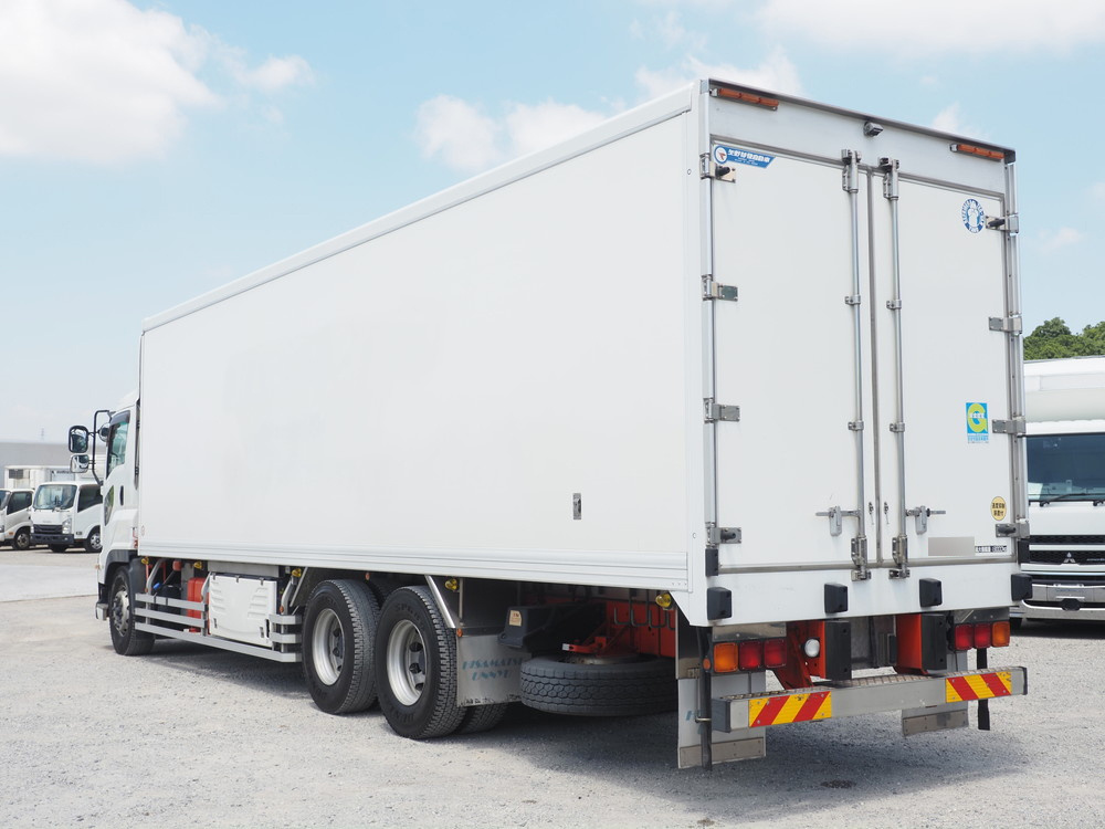 いすゞ ギガ 冷凍バン 大型 QPG-CYL77B 年式 H28[写真06]