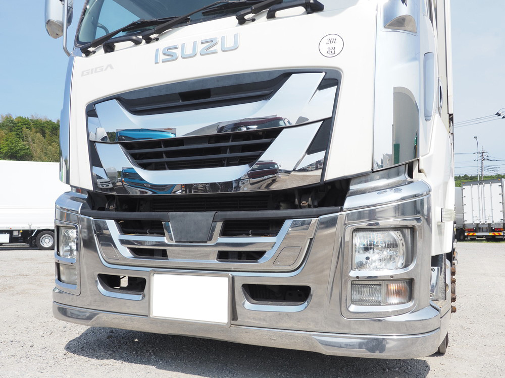 いすゞ ギガ ウイング車 大型 QKG-CYJ77B 年式 H29[写真08]