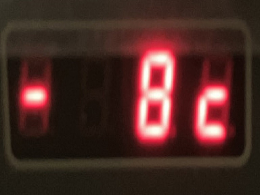 いすゞ フォワード 冷凍ウイング 中型 TKG-FRR90T2 年式 H26[写真46]