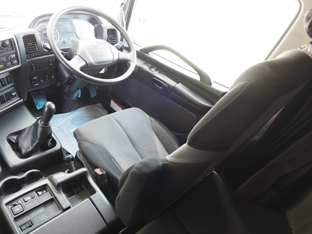 日野 プロフィア ウイング車 大型 LKG-FW1EXBG 年式 H23[写真31]