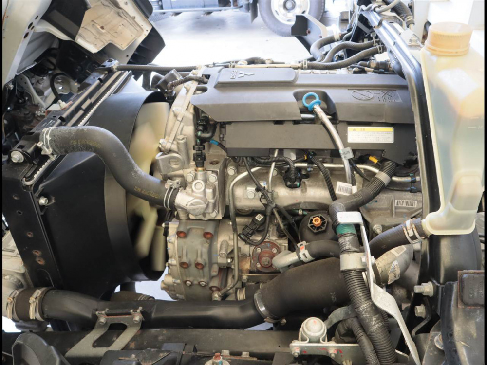 三菱ふそう キャンター ウイング車 小型 2PG-FEB90 年式 R2[写真07]