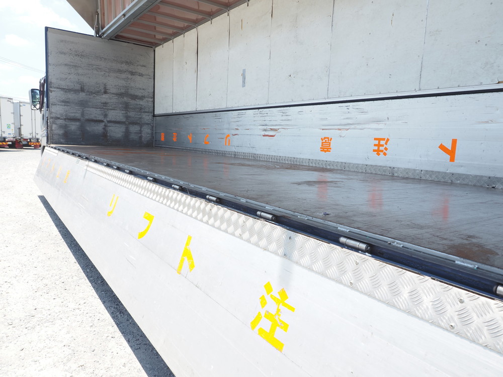 三菱ふそう スーパーグレート ウイング車 大型 QKG-FU54VZ 年式 H24[写真22]