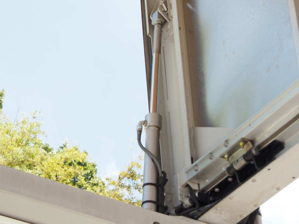 いすゞ フォワード 冷凍ウイング 中型 TKG-FRR90T2 年式 H26[写真14]