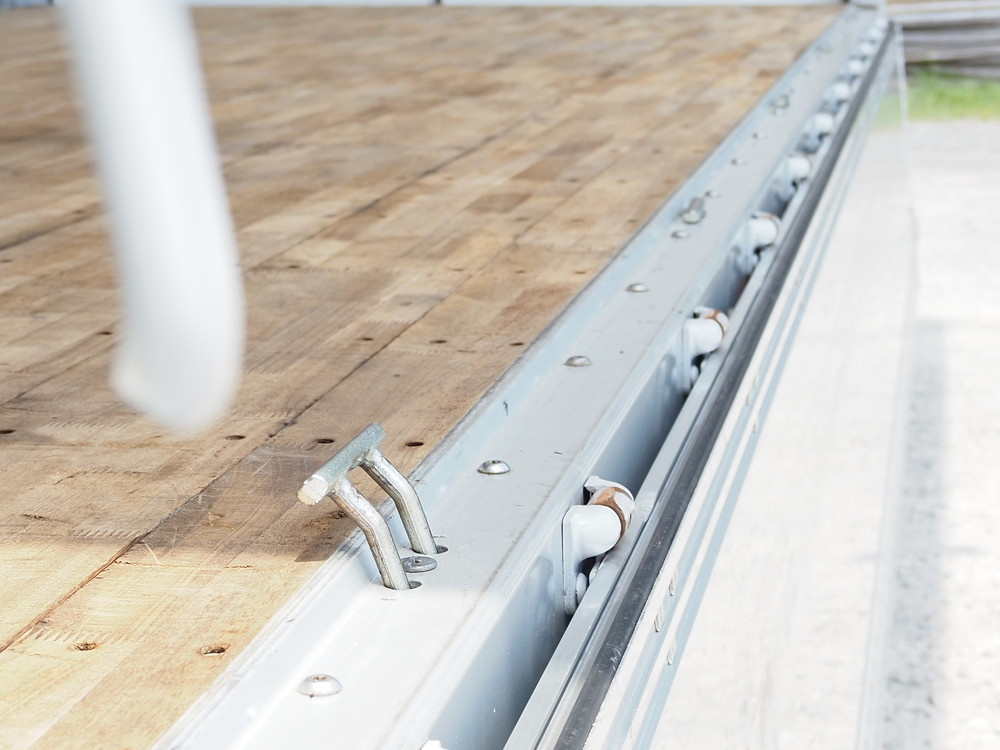 いすゞ フォワード 冷凍ウイング 中型 TKG-FRR90T2 年式 H26[写真26]