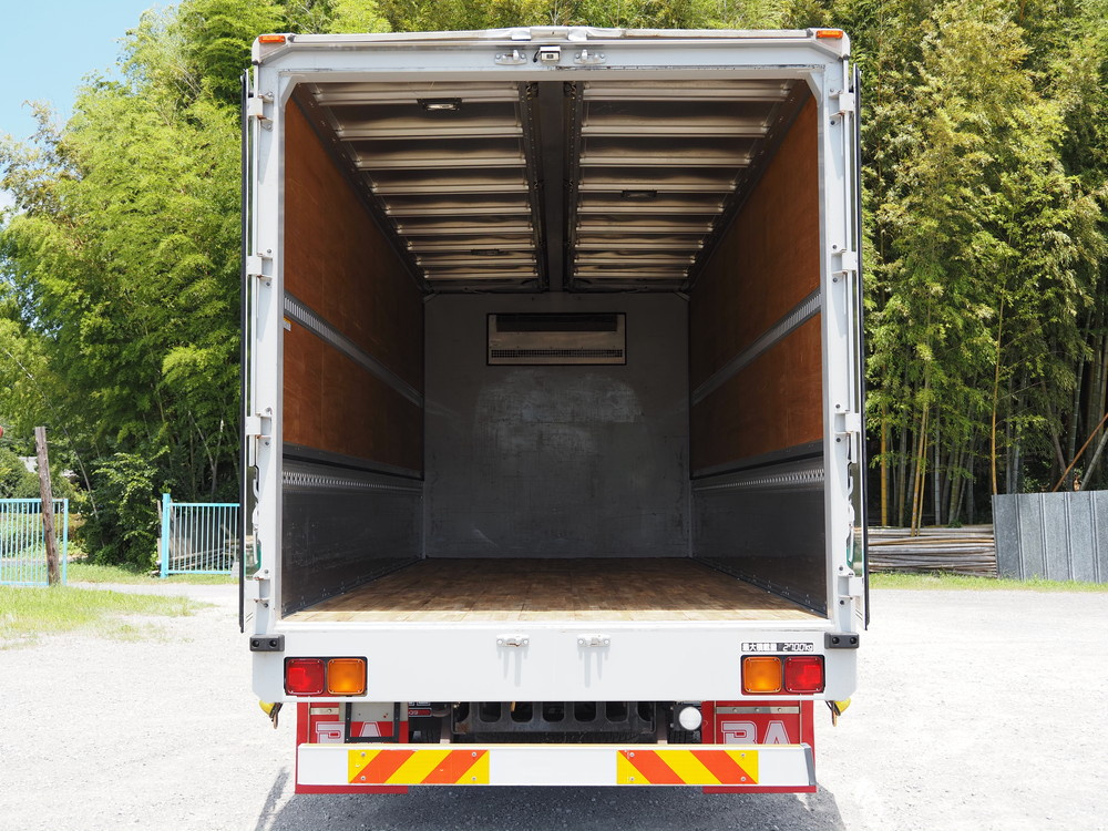 いすゞ フォワード 冷凍ウイング 中型 TKG-FRR90T2 年式 H26[写真27]