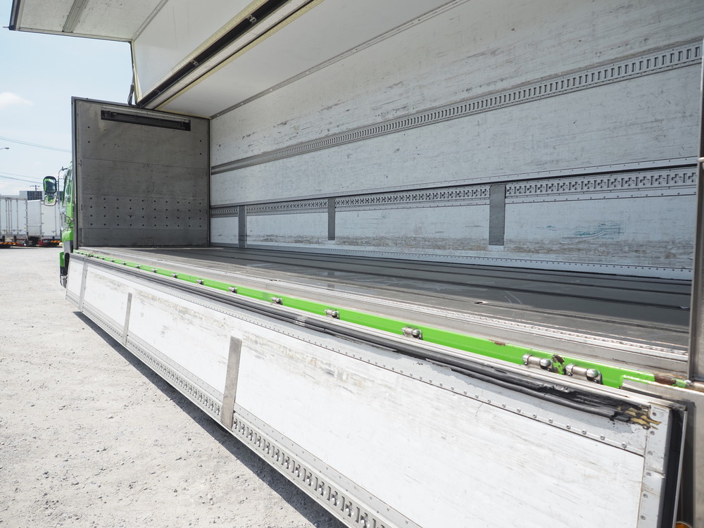 いすゞ ギガ 冷凍ウイング 大型 QKG-CYJ77A 年式 H27[写真23]