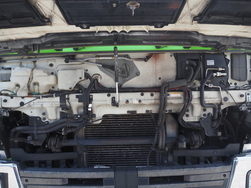 いすゞ ギガ 冷凍ウイング 大型 QKG-CYJ77A 年式 H27[写真53]