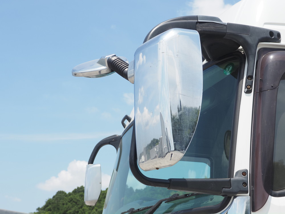 三菱ふそう スーパーグレート トラクタ 大型 QPG-FP64VDR 年式 H27[写真08]