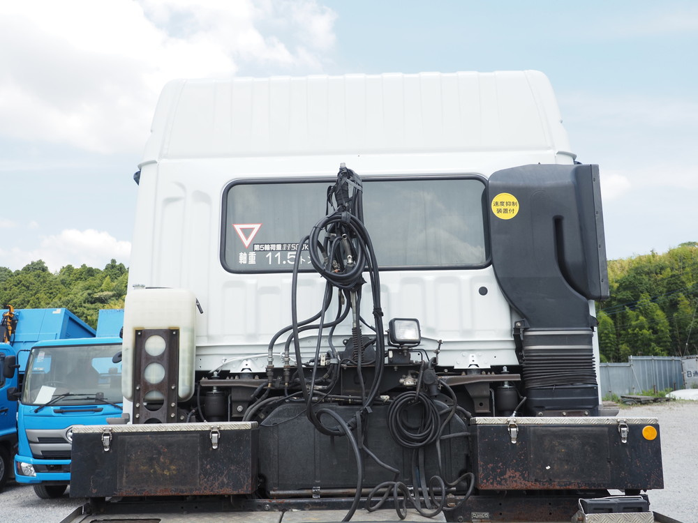 三菱ふそう スーパーグレート トラクタ 大型 QPG-FP64VDR 年式 H27[写真17]