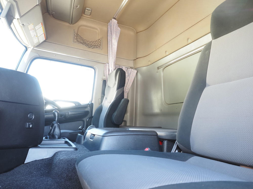 日野 プロフィア ウイング車 大型 QPG-FW1EXEG 年式 H29[写真37]