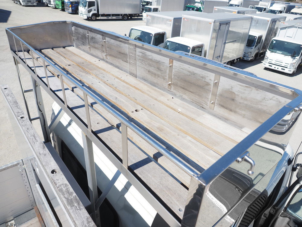 日野 プロフィア 平ボディ 大型 2DG-FR1AHG 年式 H30[写真23]