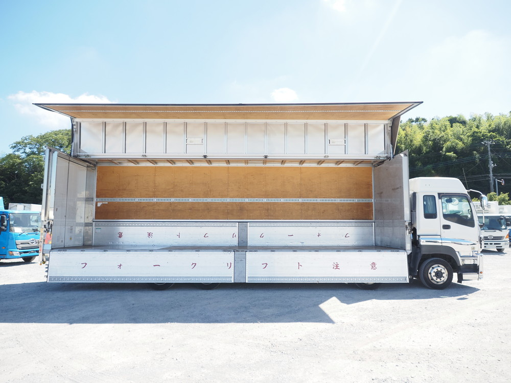 いすゞ ギガ ウイング車 大型 QKG-CYJ77A 年式 H25[写真14]