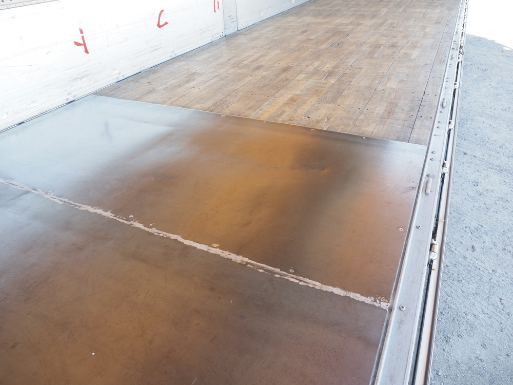 いすゞ ギガ ウイング車 大型 QKG-CYJ77A 年式 H25[写真21]