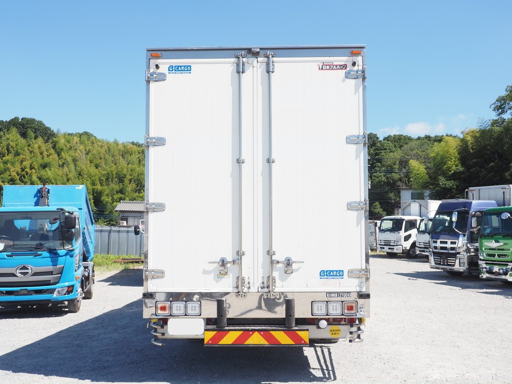 いすゞ ギガ ウイング車 大型 QKG-CYJ77A 年式 H25[写真06]