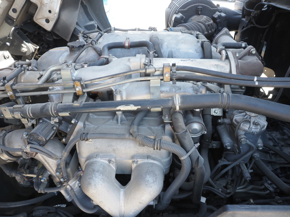 いすゞ ギガ ウイング車 大型 QKG-CYJ77A 年式 H25[写真44]