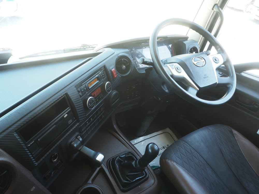 日野 プロフィア ウイング車 大型 2DG-FW1EHG 年式 H30[写真36]