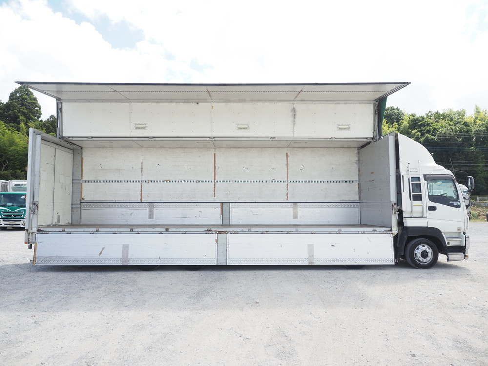 いすゞ ギガ ウイング車 大型 PKG-CYJ77W8 年式 H22[写真10]