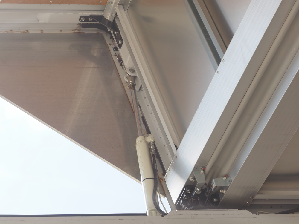 日野 プロフィア ウイング車 大型 QPG-FW1EXEG 年式 H29[写真19]