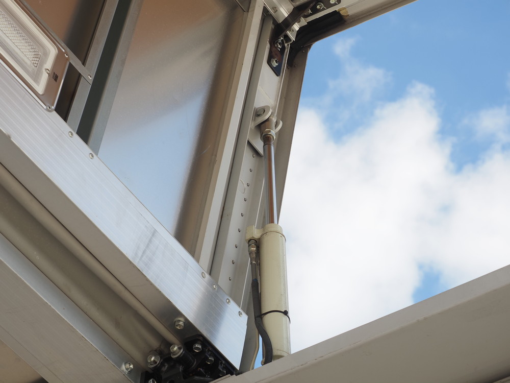 日野 プロフィア ウイング車 大型 QPG-FW1EXEG 年式 H29[写真20]