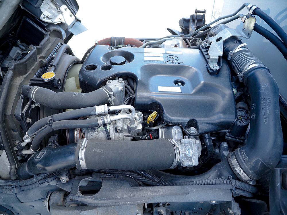 いすゞ エルフ 冷凍バン 小型 TPG-NLR85AN 年式 H29[写真21]