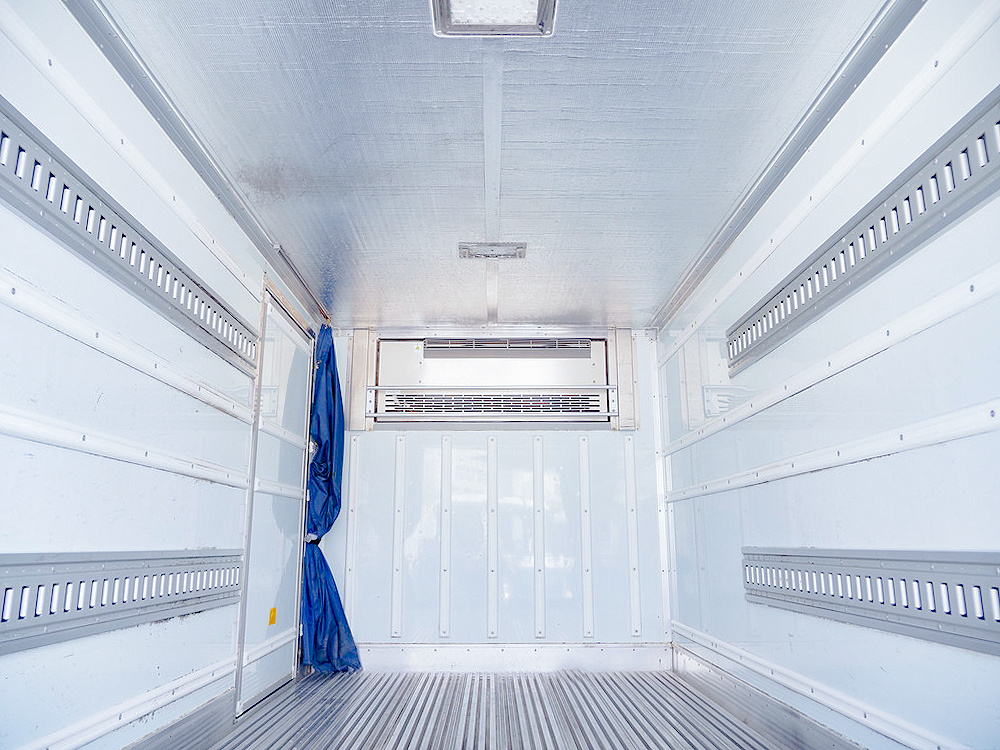 いすゞ エルフ 冷凍バン 小型 TPG-NLR85AN 年式 H29[写真02]