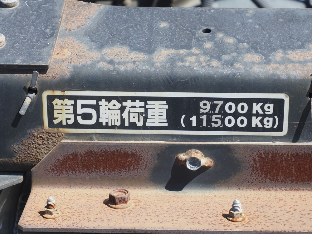 いすゞ ギガ トラクタ 大型 QKG-EXD52AD 年式 H26[写真20]