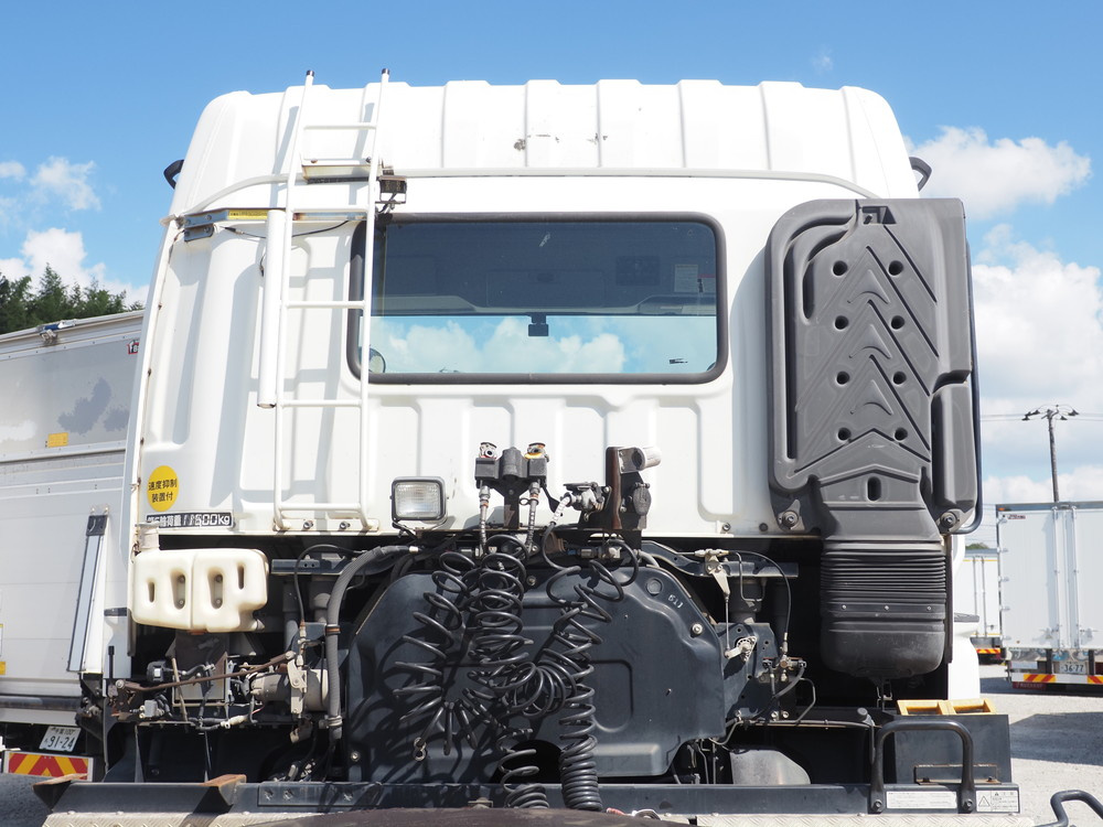 いすゞ ギガ トラクタ 大型 QKG-EXD52AD 年式 H27[写真15]