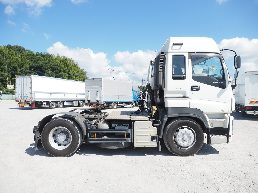 いすゞ ギガ トラクタ 大型 QKG-EXD52AD 年式 H27[写真07]